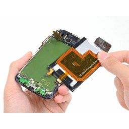 Замена батареи Motorola Moto X