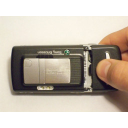 Замена крышки батарейного отсека Sony Ericsson K750i