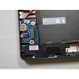 Замена платы USB Chromebook HP 11-v002dx